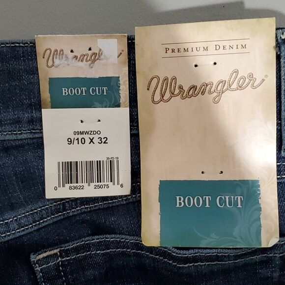WRANGLER 31x32 Dark Wash Size 10 Boot Cut Jeans - Picture 6 of 7